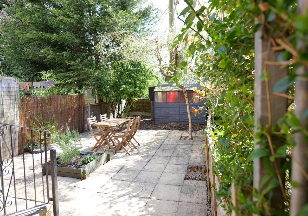 Modern Spark Home With Parking, Garden, Wi-Fi Birmingham Eksteriør billede