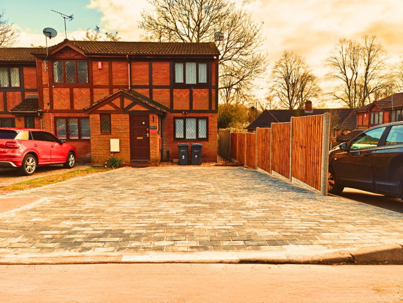 Modern Spark Home With Parking, Garden, Wi-Fi Birmingham Eksteriør billede